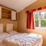 Mobilehome Au Bord De L'eau 4* Gastes