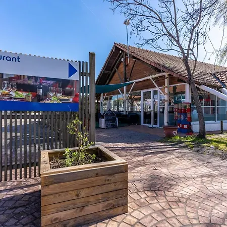 Campingplads Mobilehome Au Bord De L'eau