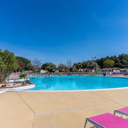 Campingplads Mobilehome Au Bord De L'eau