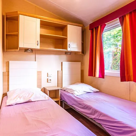 Campingplads Mobilehome Au Bord De L'eau