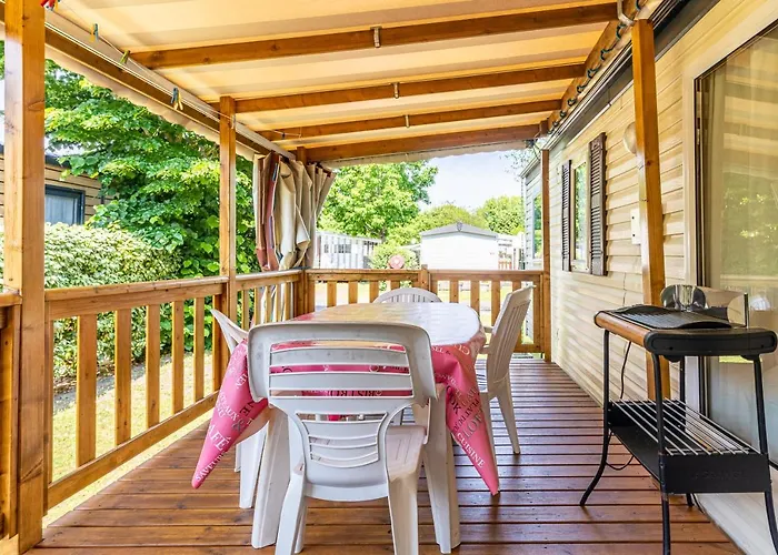 Camping Mobilehome Au Bord De L'eau