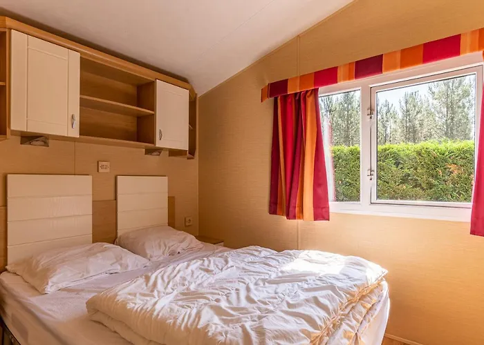 Mobilehome Au Bord De L'eau 4* Gastes