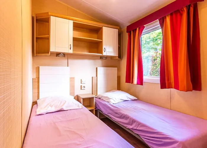 Mobilehome Au Bord De L'eau 4*